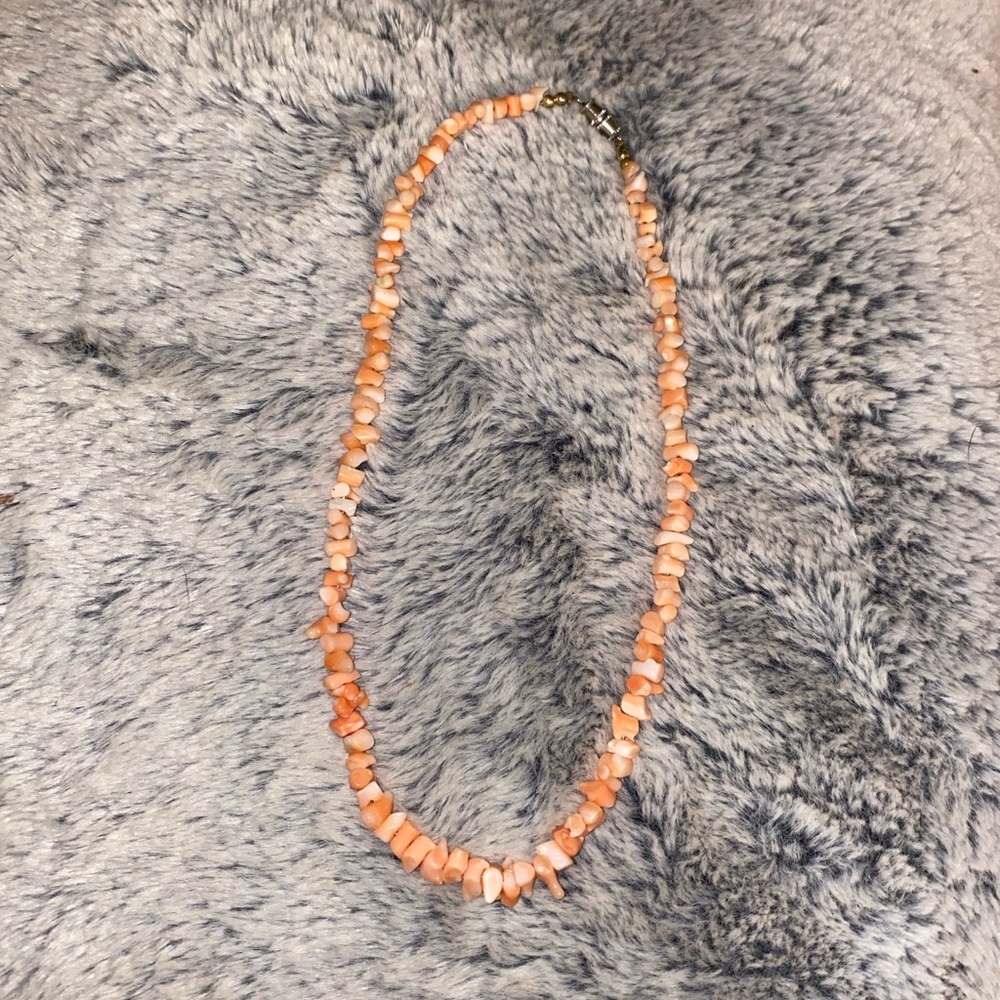 Vintage Coral Beaded Short Necklace
